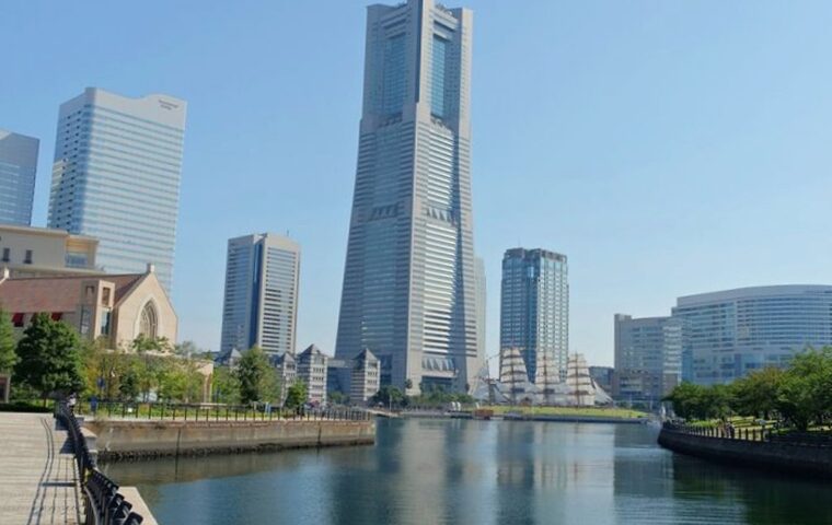 Yokohama Chinatown on a Budget: What to Eat, What It Costs, and How to Plan Your Day Trip